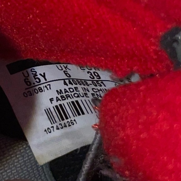 Jordan 5 Retro P51 Camo Size 6.5Y - Picture 9 of 9